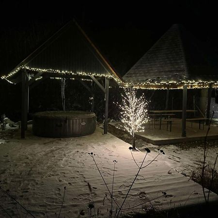 Apartmány Elli Mýto pod Ďumbierom Esterno foto