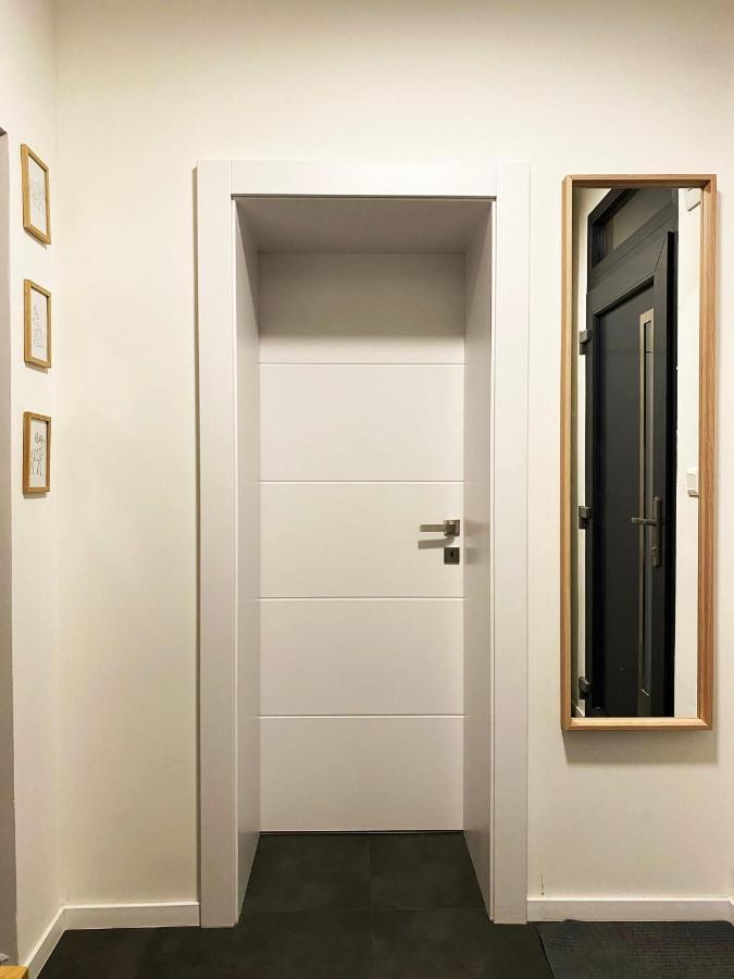 Apartmány Elli Mýto pod Ďumbierom Esterno foto